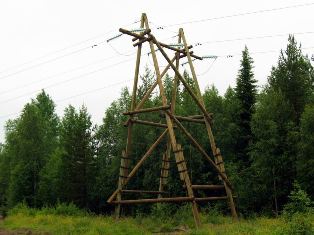 деревянная опора